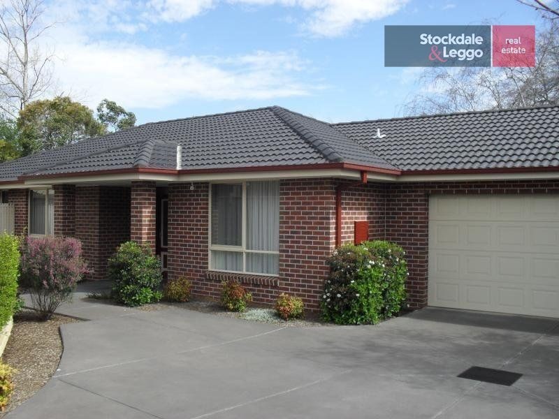 2/2 Maple Street, Bayswater VIC 3153