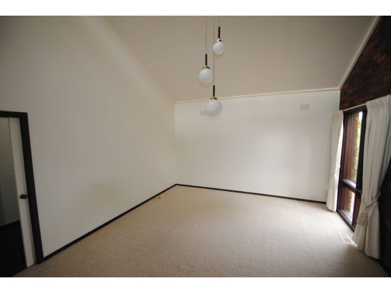 45 Madeline Street, Glen Waverley VIC 3150