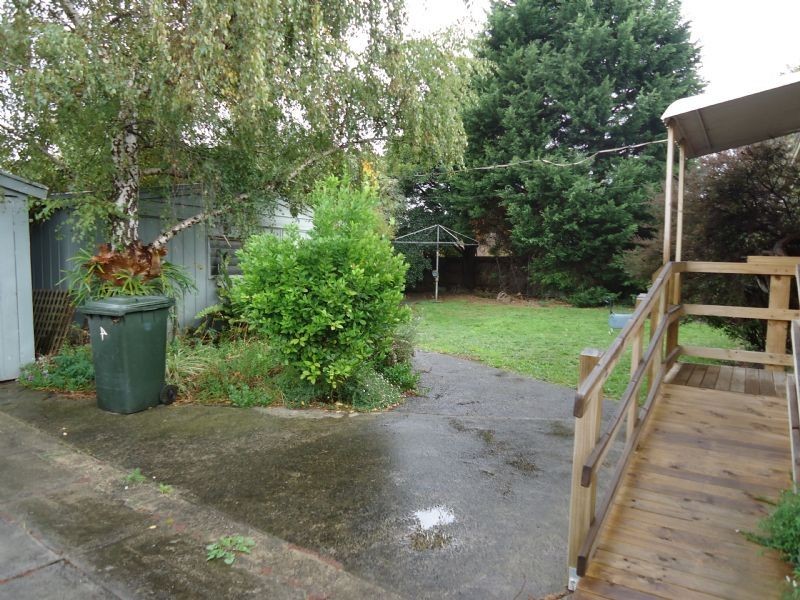 4 Moorea Court, Mount Waverley VIC 3149