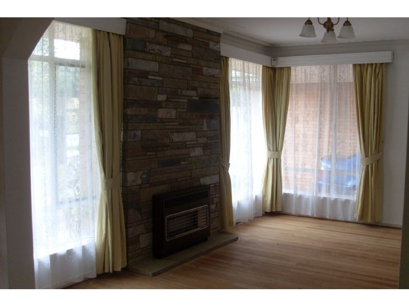 8 Billing Street, Mount Waverley VIC 3149