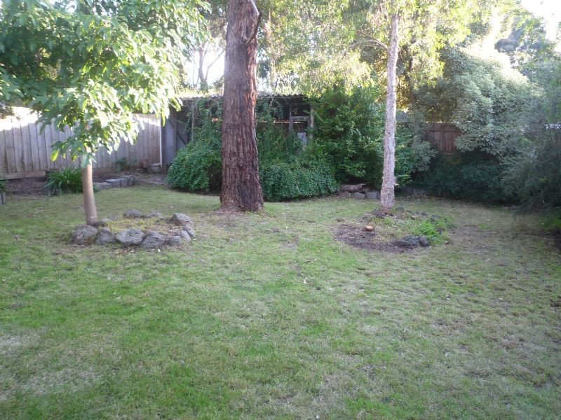 12 Lindwall Street, Glen Waverley VIC 3150