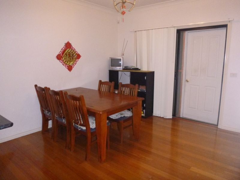 2/28 Leicester Avenue, Glen Waverley VIC 3150