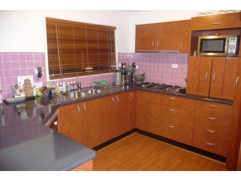 2/147 Ferntree Gully Road, Mount Waverley VIC 3149