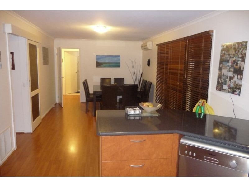 2/147 Ferntree Gully Road, Mount Waverley VIC 3149