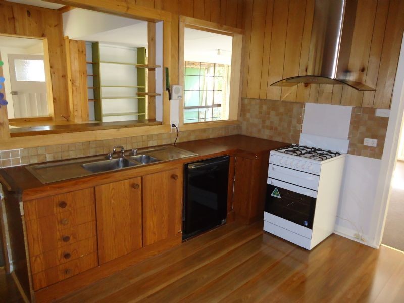 9 Charles Street, Mount Waverley VIC 3149