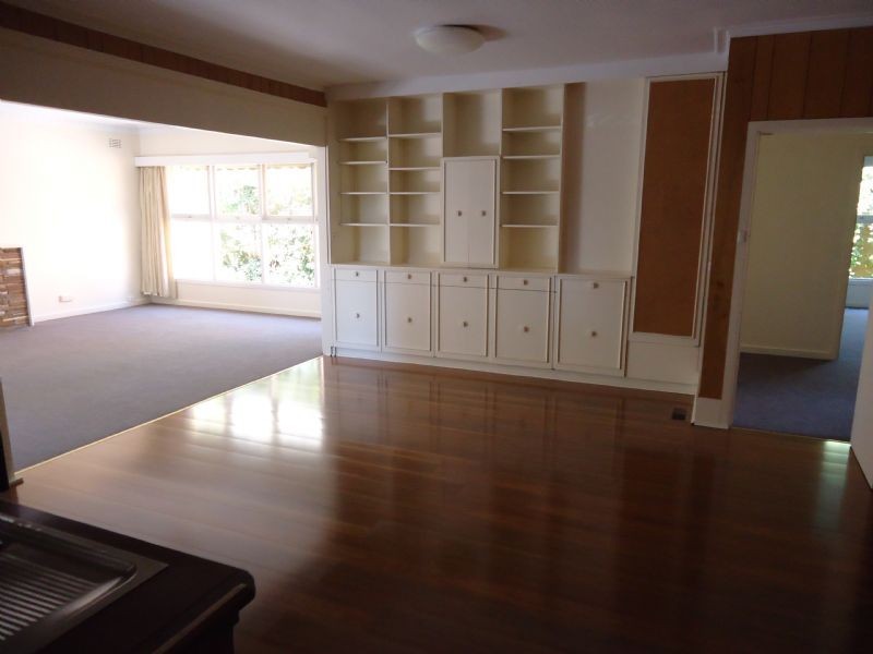 9 Charles Street, Mount Waverley VIC 3149