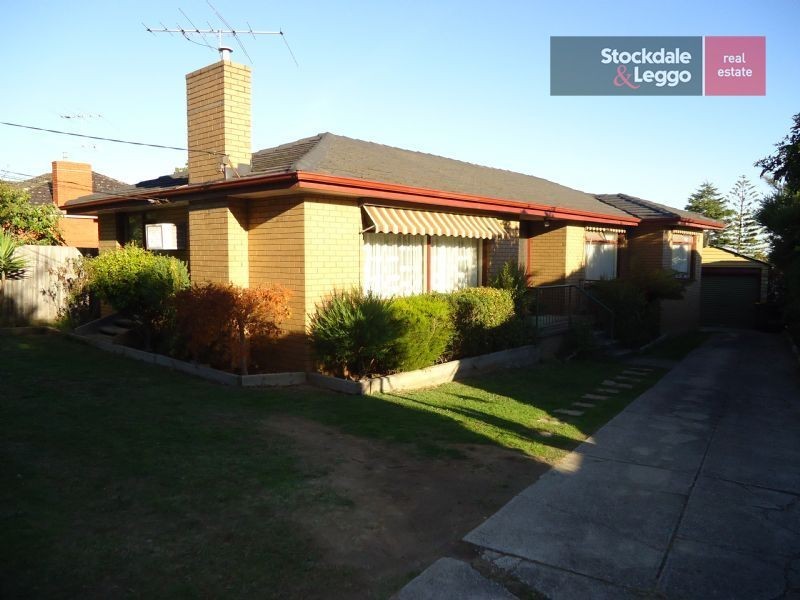 70 Whites Lane, Glen Waverley VIC 3150