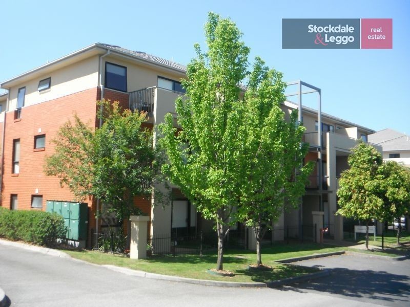 8/1 Monash Green Drive, Clayton VIC 3168