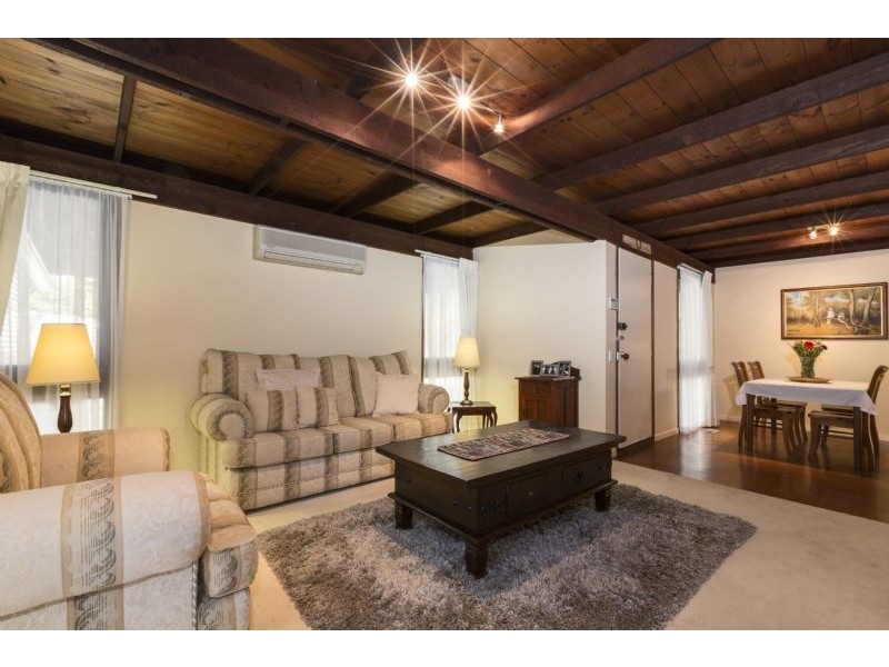 11 Seaton Court, Mount Waverley VIC 3149