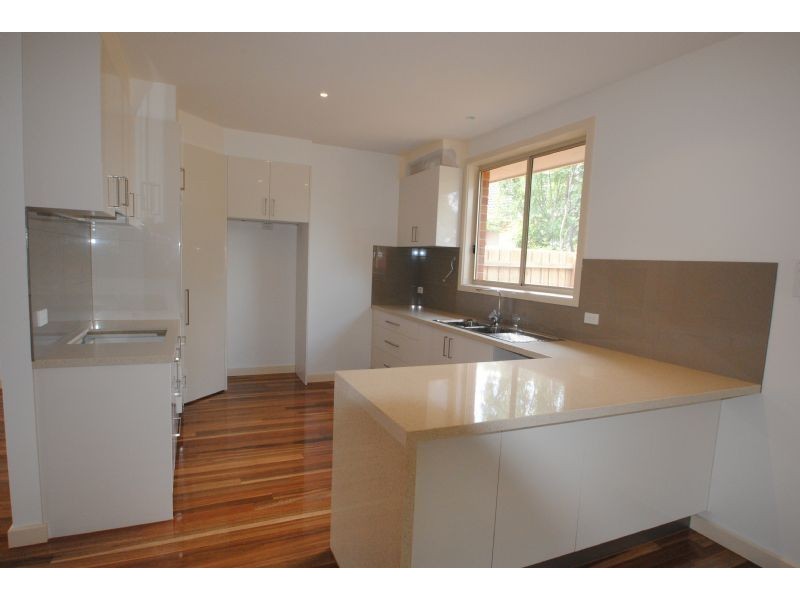 2/39 Hillview Avenue, Mount Waverley VIC 3149