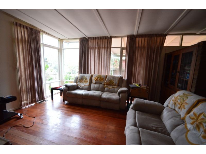 29 Johnson Drive, Glen Waverley VIC 3150