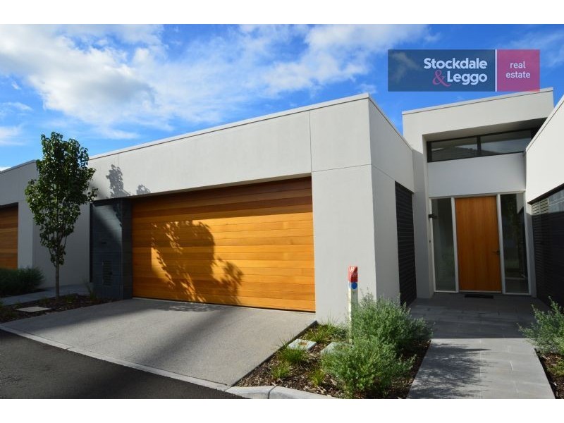 4 Peterleigh Place, Mulgrave VIC 3170