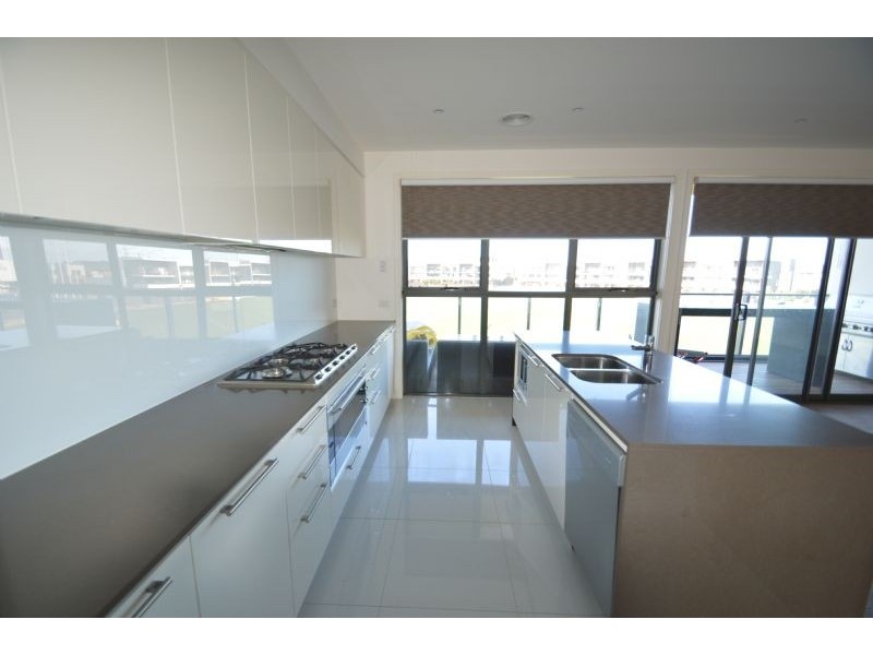 4 Peterleigh Place, Mulgrave VIC 3170