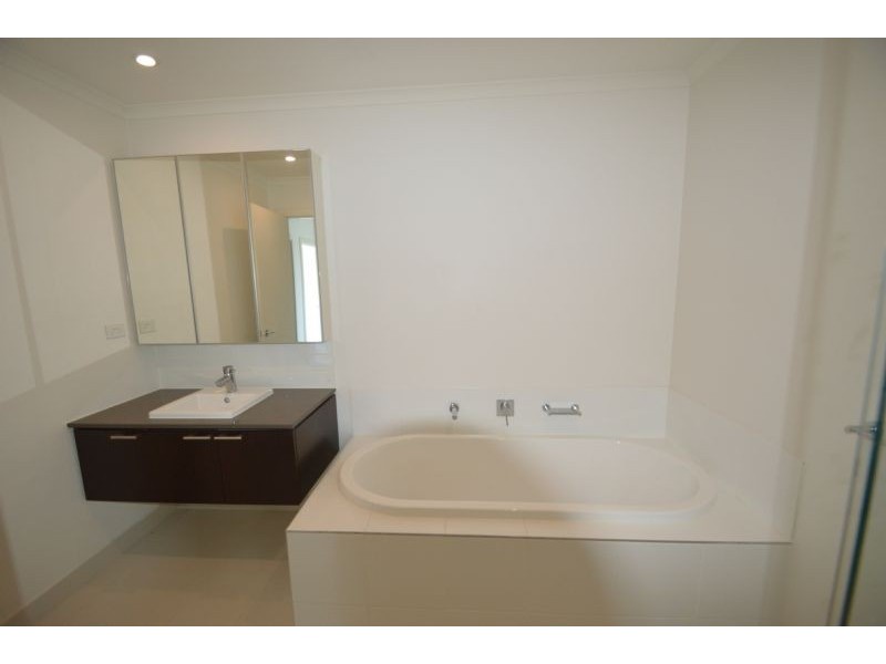 4 Peterleigh Place, Mulgrave VIC 3170