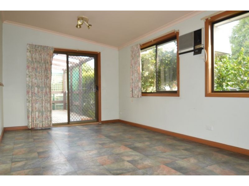 2A Maple Street, Blackburn VIC 3130