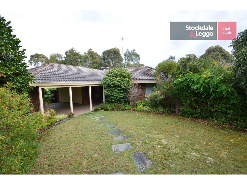 3 Crosby Drive, Glen Waverley VIC 3150