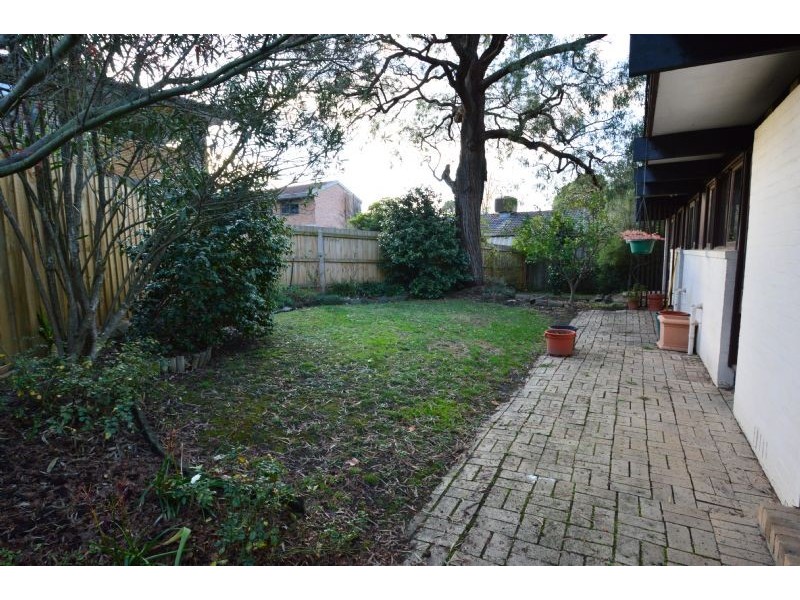 2 Claremount Court, Glen Waverley VIC 3150