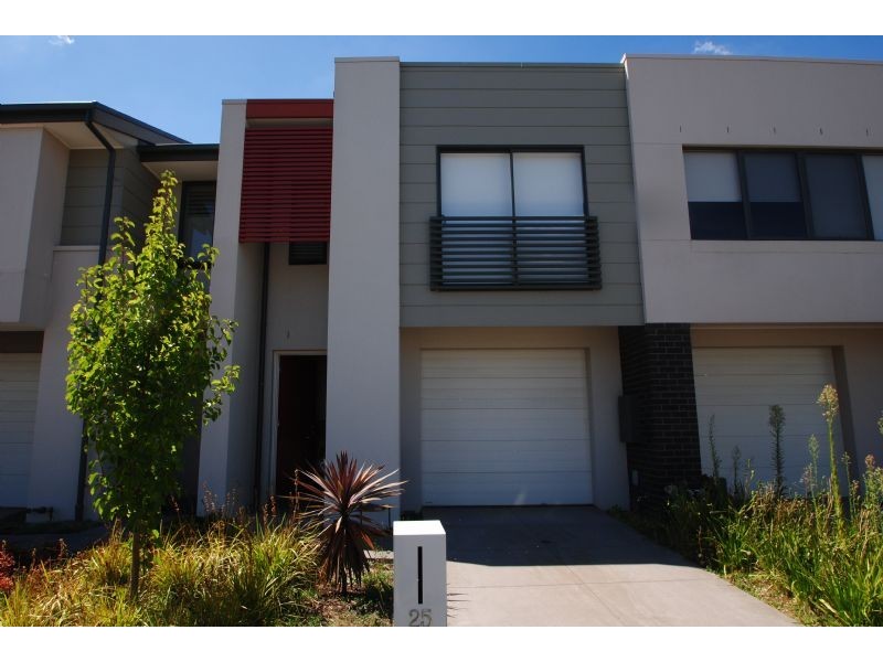 25 Edgbaston Way, Mulgrave VIC 3170