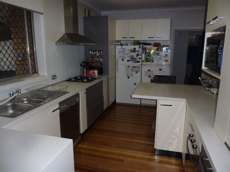 11 Garwain Parade, Glen Waverley VIC 3150