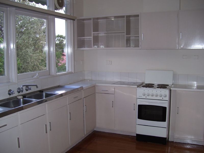 18 Forster Road, Mount Waverley VIC 3149