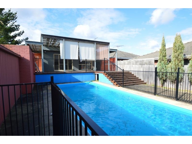 78 Mahoneys Road, Forest Hill VIC 3131