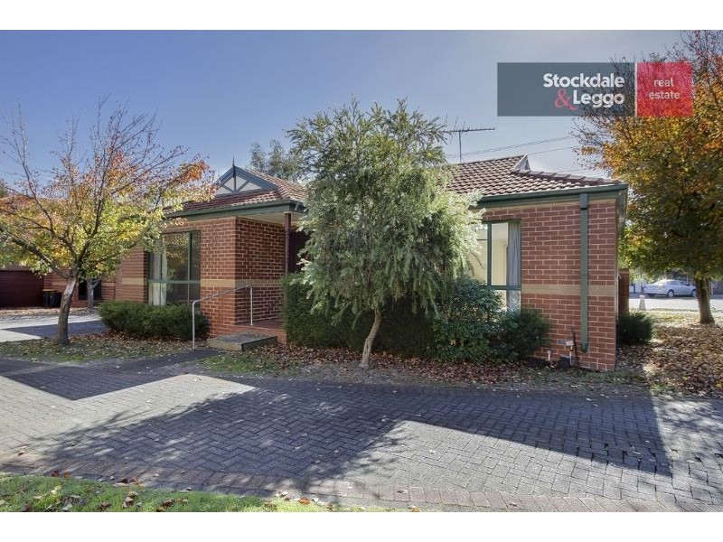 8/1 Fleet Street, Mount Waverley VIC 3149
