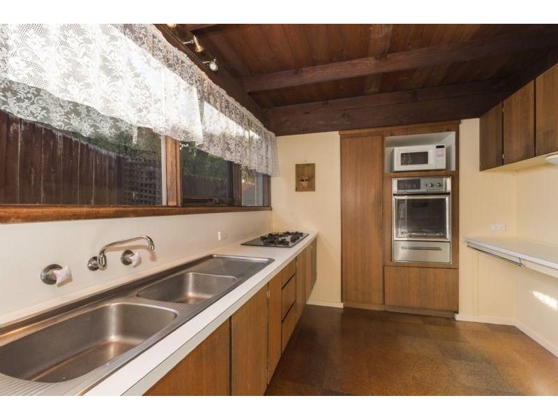 11 Seaton Court, Mount Waverley VIC 3149