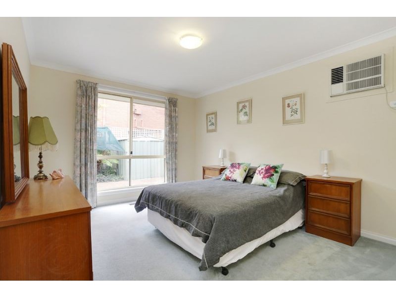 18 Clarke Place, Mount Waverley VIC 3149