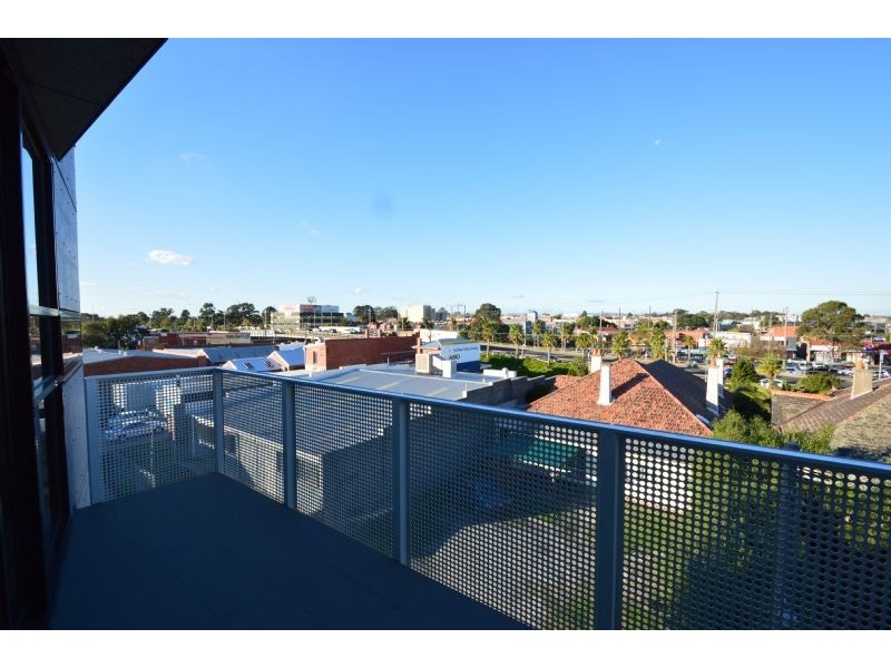 306/175 Kangaroo Road, Hughesdale VIC 3166