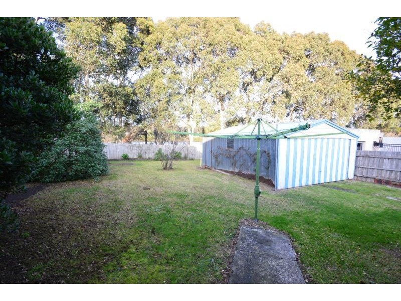 11 Phillip Avenue, Springvale VIC 3171