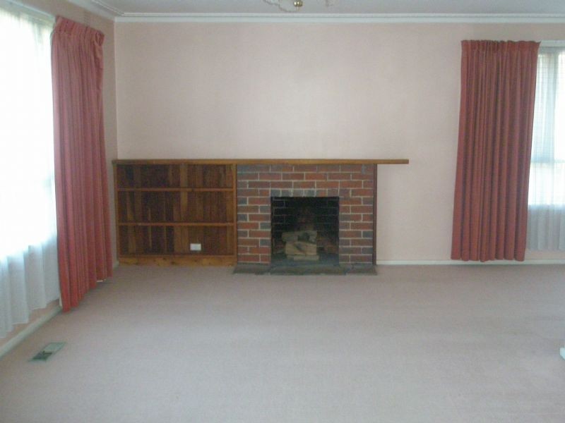 21 Merrick Crescent, Glen Waverley VIC 3150