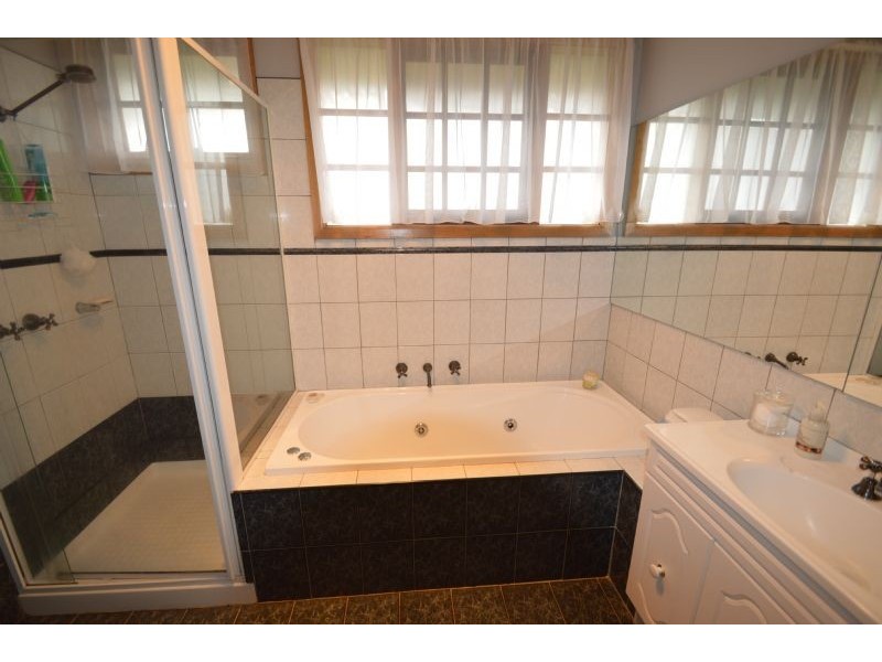 31 Wallabah Street, Mount Waverley VIC 3149