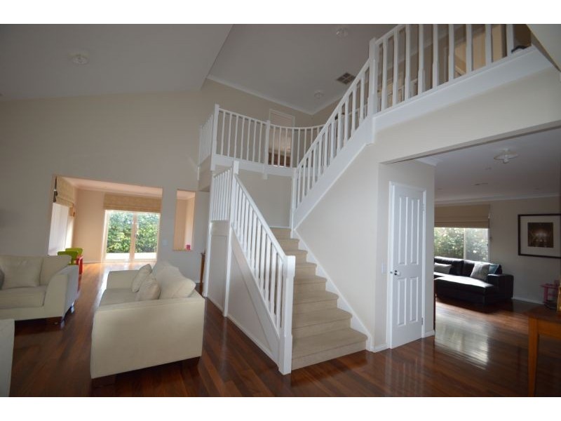 7 Galahad Crescent, Glen Waverley VIC 3150