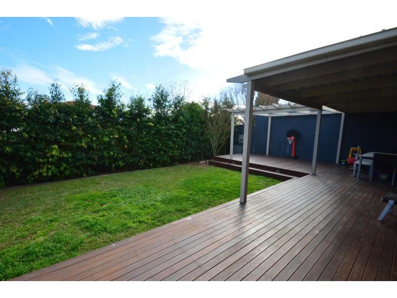 7 Galahad Crescent, Glen Waverley VIC 3150