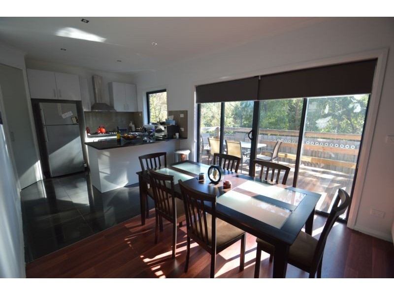 2/39 Therese Avenue, Mount Waverley VIC 3149