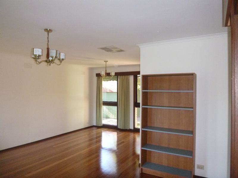 250 Brandon Park Drive, Wheelers Hill VIC 3150