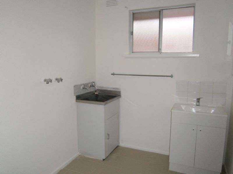 2/113 Kelvinside Road, Noble Park VIC 3174