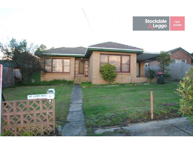 5 Howell Drive, Mount Waverley VIC 3149