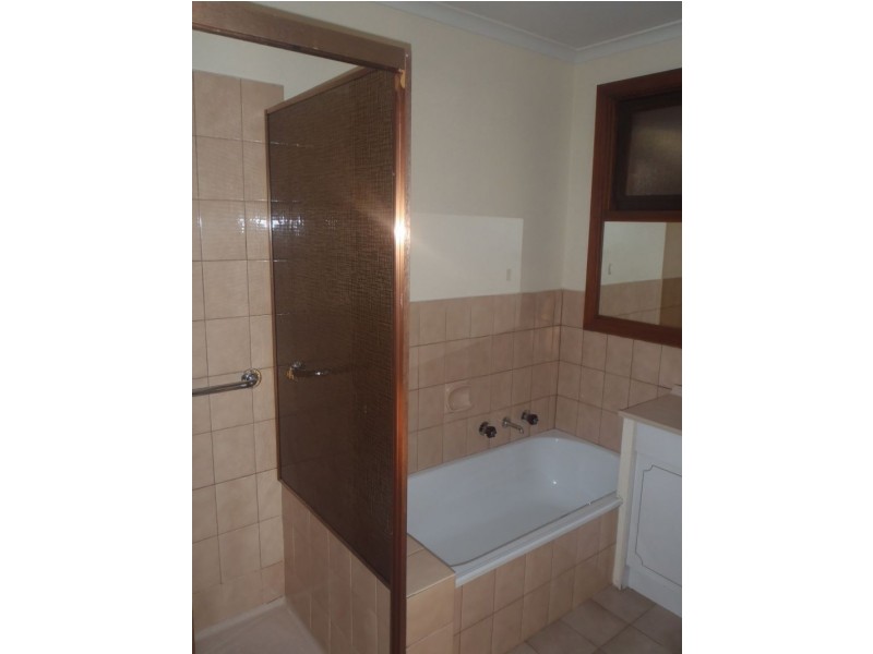 1/16 Kingston Street, Mount Waverley VIC 3149