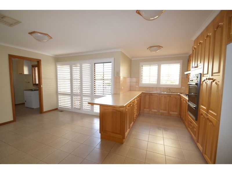 1/83 Larch Crescent, Mount Waverley VIC 3149