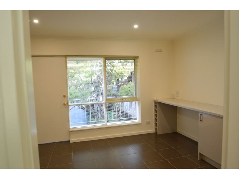 14/80 Woornack Road, Carnegie VIC 3163