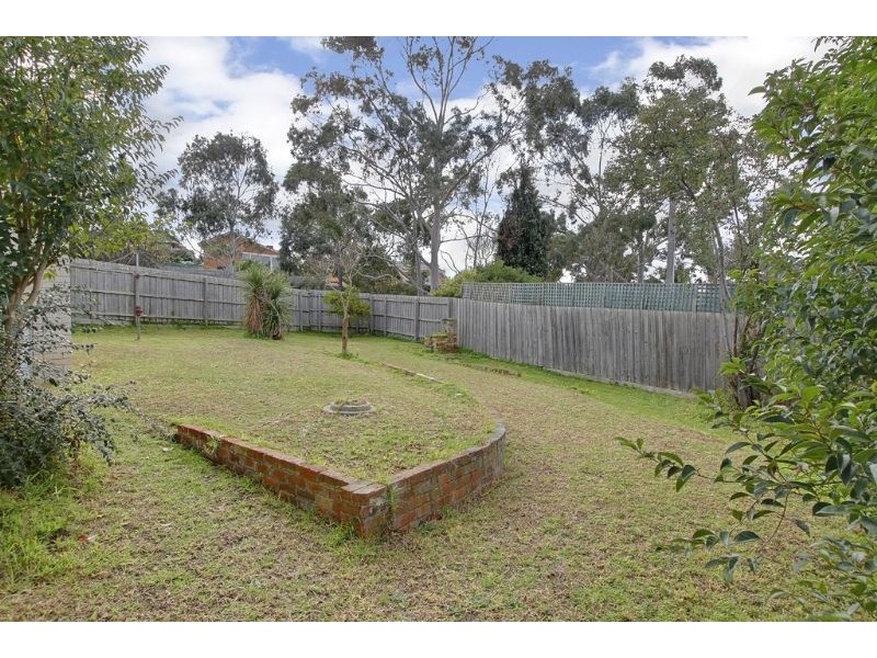 13 Trent Court, Notting Hill VIC 3168