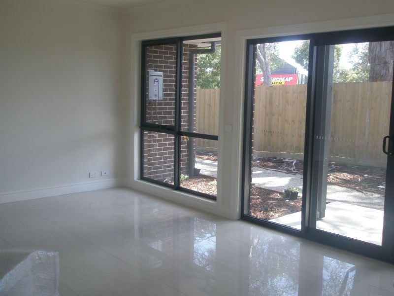 1/647 High Street Road, Glen Waverley VIC 3150