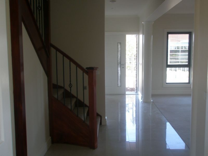 1/647 High Street Road, Glen Waverley VIC 3150