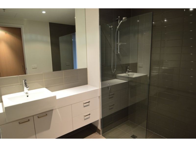 303/175 Kangaroo Road, Oakleigh VIC 3166