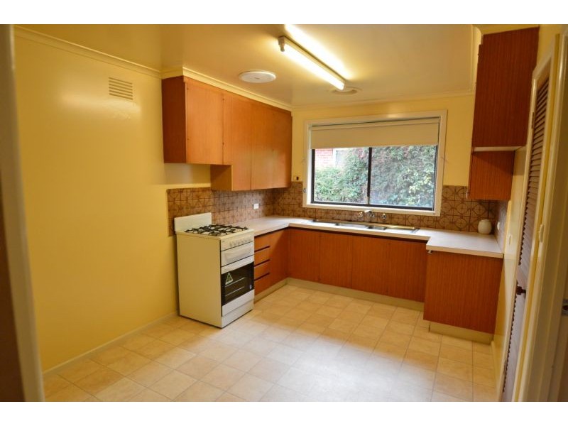 4/151 Coleman Parade, Glen Waverley VIC 3150