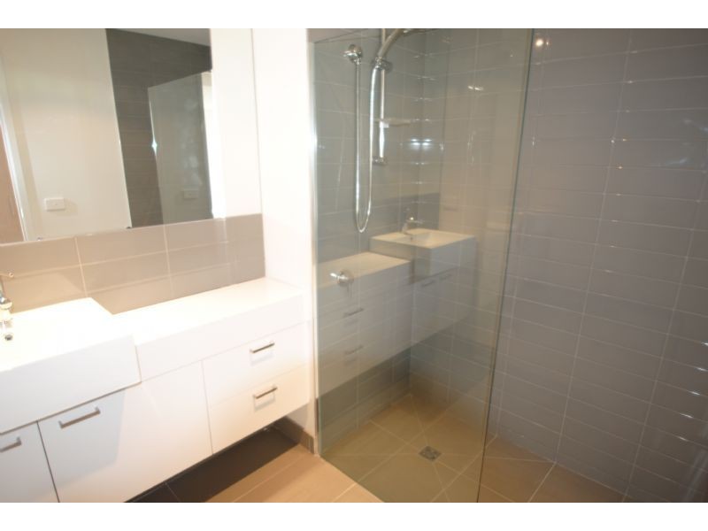 103/175 Kangaroo Road, Hughesdale VIC 3166