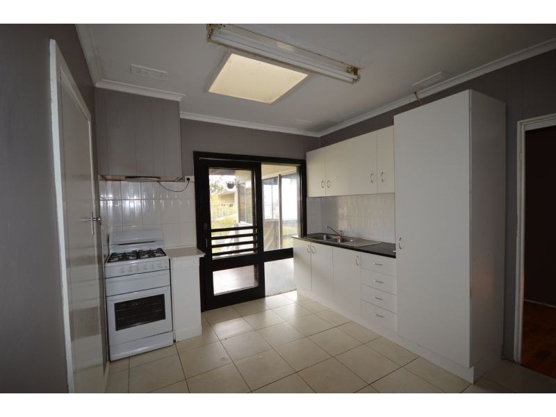 25 Carramar Street, Chadstone VIC 3148