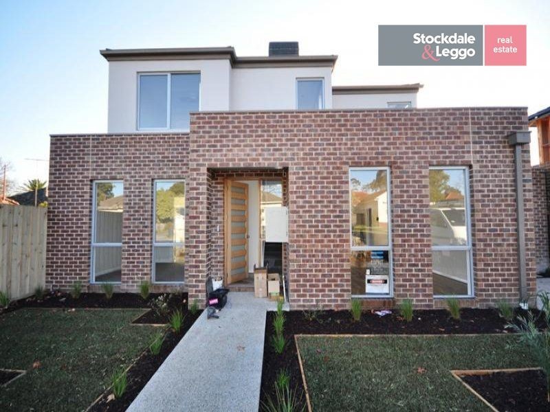 9 Carmody Street, Burwood VIC 3125