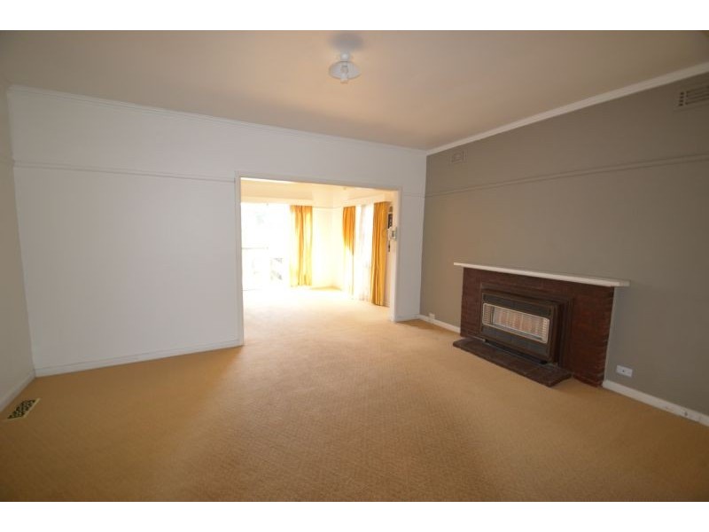 26 Donald Street, Mount Waverley VIC 3149